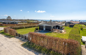 Holiday Home - Følle Strand , Denmark - D50101 1