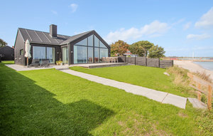 Holiday Home - Ballen , Denmark - D90611 1