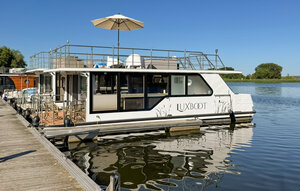 Houseboat - Havelsee, Brandenburg , Germany - DBB040 1