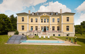 Holiday Home - Schloss Schmuggerow , Germany - DMV333 1