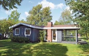 Feriehuse - Dronningmølle , Danmark - E03321
