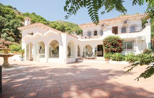 Holiday Home - Marbella , Spain - EAS006 1