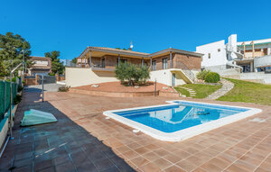 Holiday Home - RODA DE BARA , Spain - EDO666 1