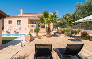 Holiday Home - Can Fiol Platja, Portocolom , Spain - EMF444 1