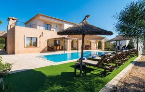 Holiday Home - Sa Pedrera den Miquel, Campos , Spain - EMF660 1