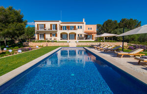 Holiday Home - Es Clape de Sa Galera, Portocolom , Spain - EMF836 1