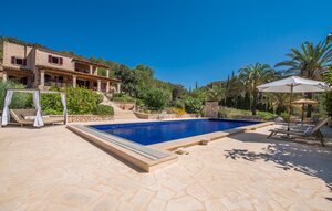 Holiday Home - Casa Amorena, Felanitx , Spain - EMF907 1