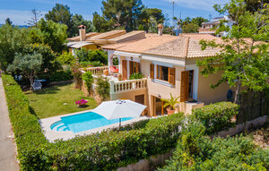Holiday Home - Passeig Platon, Cala Mendia , Spain - EMI134 1