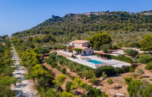 Holiday Home - Es Llorer de na Penyal, Son Servera , Spain - EMI524 1