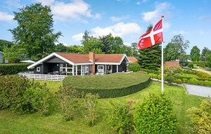 Holiday Home - Hejlsminde , Denmark - F04007 1