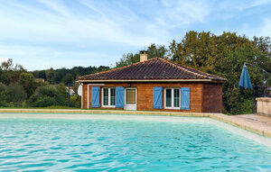 Holiday Home - Eyraud-Crempse-Maurens , France - FAD552 1