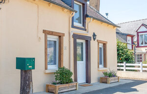 Holiday Home - Plumieux , France - FBC847 1