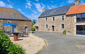 Holiday Home - Pleumeur-Gautier , France - FBC857 1