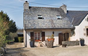 Holiday Home - Garlan , France - FBF058 1