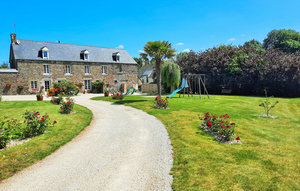 Apartment - Roz-Landrieux , France - FBI097 1