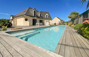 Holiday Home - Montfort-sur-Meu , France - FBI136 1