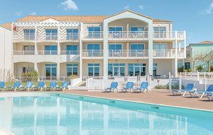 Apartment - Château-d'Olonne , France - FBM202 1