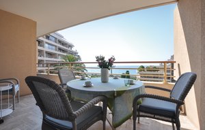 Apartment - Cannes-la-Bocca , France - FCA438 1