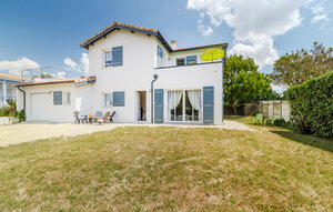 Holiday Home - Marennes d'Oléron , France - FCH391 1