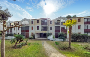 Apartment - Saint-Georges-de-Didonne , France - FCH550 1