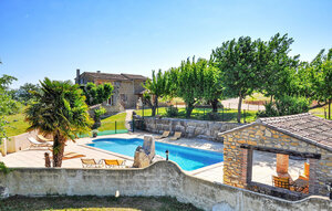 Holiday Home - Saint Sauveur de Cruzières , France - FCS066 1