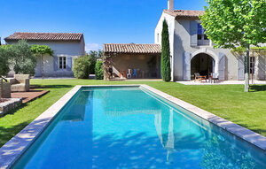 Holiday Home - Eygalieres , France - FCS413 1