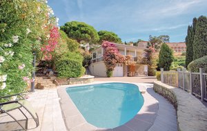Holiday Home - Rayol-Canadel-sur-Mer , France - FCV326 1