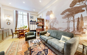 Apartment - Lons-Le-Saunier , France - FFJ008 1