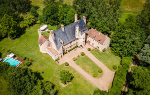 Holiday Home - Château de Villemenant , France - FGN017 1