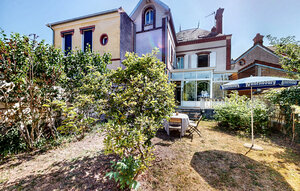 Holiday Home - Sens , France - FGY010 1