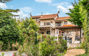 Holiday Home - Pierrefitte-Sur-Seine , France - FID014 1