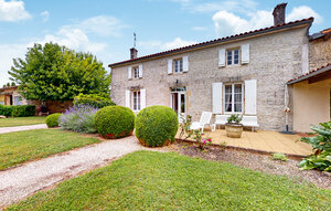 Holiday Home - Ligné , France - FJC106 1