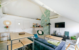 Apartment - Poitiers , France - FJV040 1