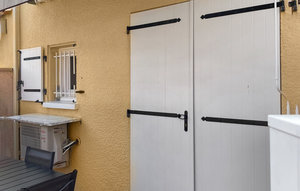 Holiday Home - Saint Pierre la Mer , France - FLA241 1