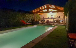 Holiday Home - Rochefort du Gard , France - FLG630 1