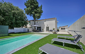 Holiday Home - Nîmes , France - FLG636 1