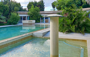 Holiday Home - Aramon , France - FLG847 1