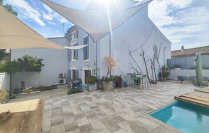 Holiday Home - Pailhes , France - FLH683 1