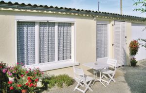 Holiday Home - Quettehou , France - FNM082 1