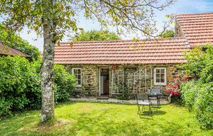 Holiday Home - Quettehou , France - FNM157 1