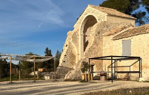 Holiday Home - Orgon , France - FPB611 1