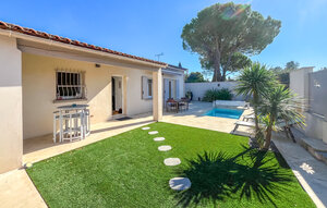Holiday Home - Cabannes , France - FPB647 1