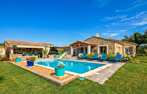 Holiday Home - Gordes , France - FPP124 1