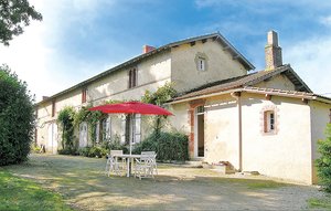 Holiday Home - La Chapelle Hermier , France - FVE102 1