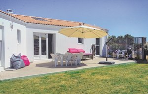 Holiday Home - St. Michel en l'Herm , France - FVE234 1