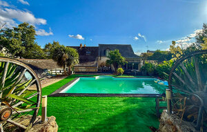 Holiday Home - Les Hauts d'Anjou , France - FVM076 1