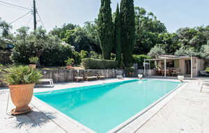 Holiday Home - Tourrettes , France - FVV172 1