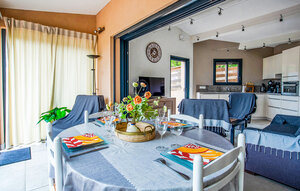 Holiday Home - Bormes les mimosas , France - FVV181 1