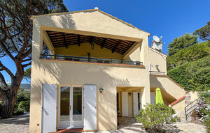 Holiday Home - Les Issambres , France - FVV233 1