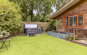 Holiday Home - Erm , Holland - HDR320 1